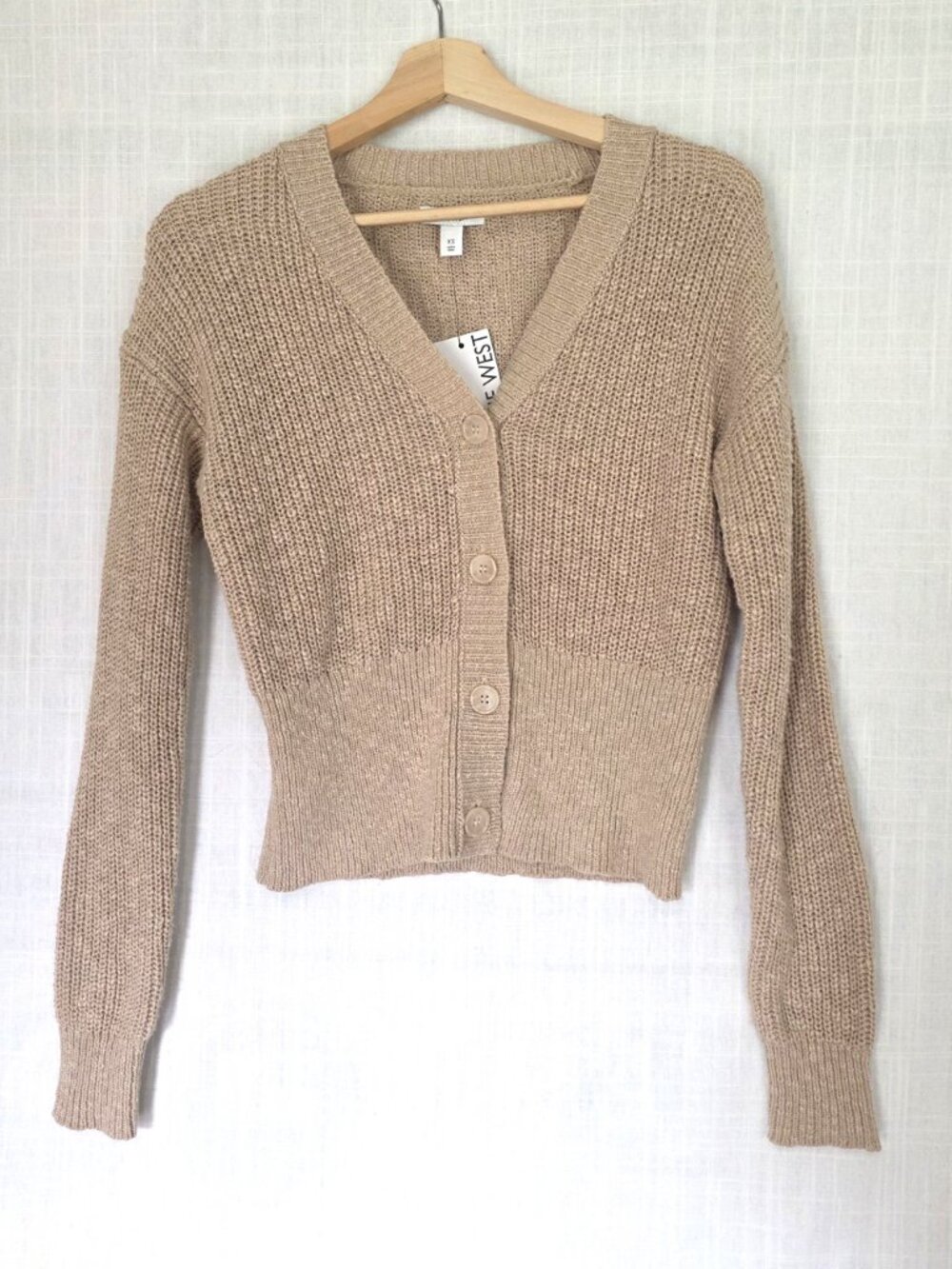 Nine West XS Beige Chunky Knit Cropped Cardigan Button Front NWT
